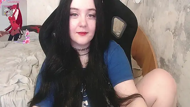 Snapshot of your_8a8y chatting on July 2026 01:57:02 PM your 8a8y online show from July 2026 01:57:02 PM