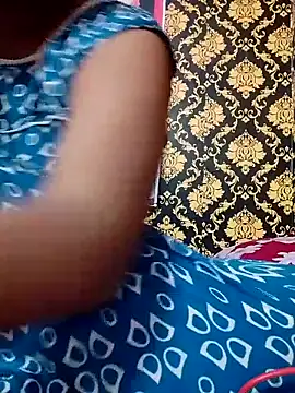 Snapshot of Divyaa-88 chatting on August 2026 08:08:02 AM Divyaa-88 online show from August 2026 08:08:02 AM