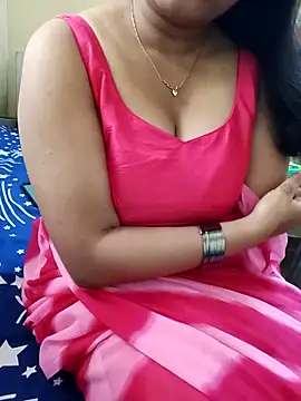 Mangelxoxo online show from June 2026 07:13:02 AM