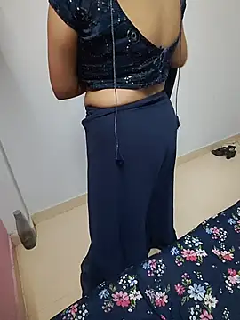 Mangelxoxo online show from July 2026 07:05:01 PM