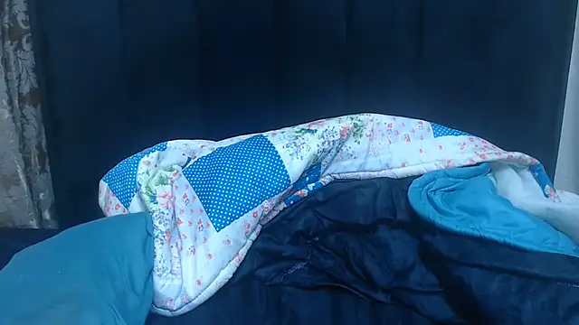 CovySweetMe online show from August 2026 05:01:02 AM