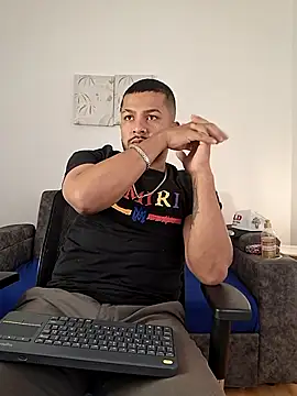 BrunoSilva  online show from July 2026 11:31:02 AM