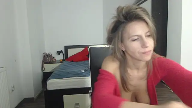 DedeSibel online show from February 2025 03:59:02 PM