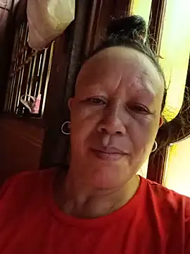 Snapshot of mayhenry chatting on June 2026 06:32:02 AM mayhenry online show from June 2026 06:32:02 AM