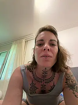valval1312 online show from June 2026 01:53:02 PM