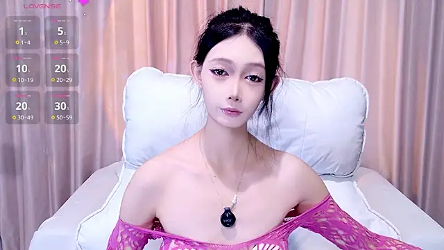 Snapshot of YangYang-0805 chatting on July 2026 05:15:02 AM YangYang-0805 online show from July 2026 05:15:02 AM
