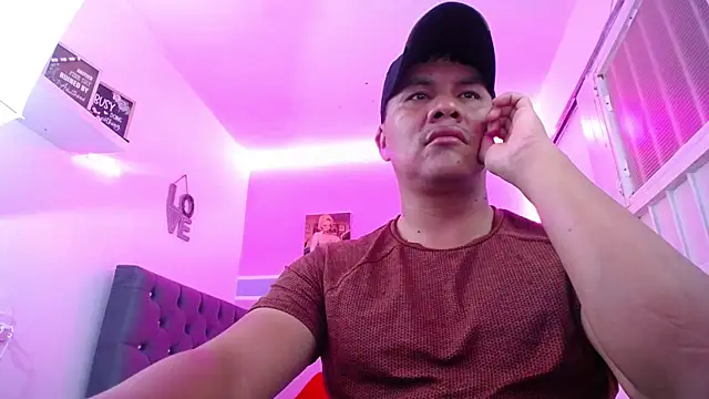 fuego moro online show from June 2026 06:53:02 PM