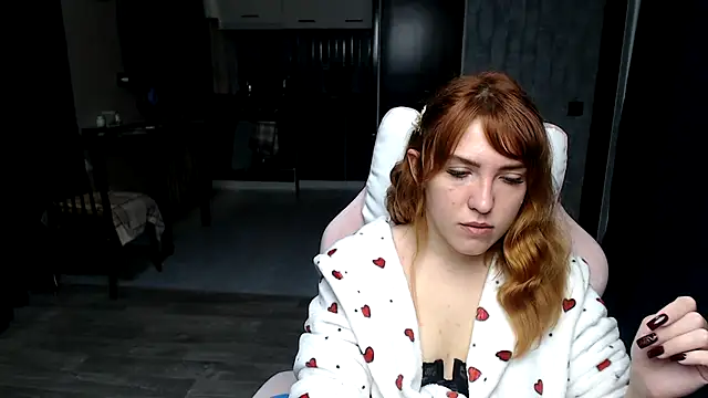 Reginasmilee online show from October 2025 03:07:02 AM