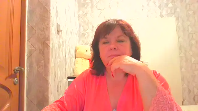 HannahAna39 online show from July 2026 08:33:02 PM