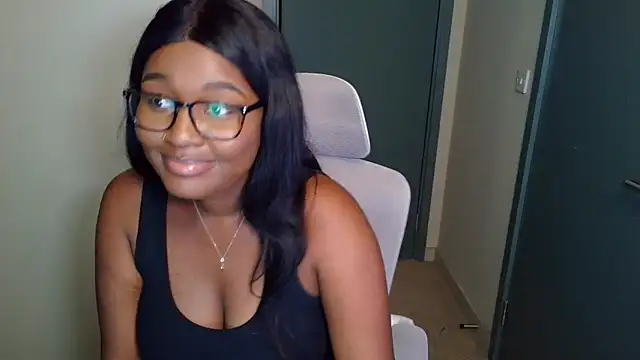 Snapshot of itsanna_b chatting on July 2026 03:23:01 AM itsanna b online show from July 2026 03:23:01 AM