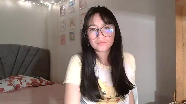 Snapshot of Zui_Luh chatting on July 2026 01:41:01 AM Zui Luh online show from July 2026 01:41:01 AM