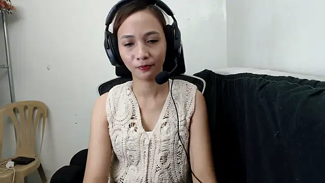 IvoryMadeiros online show from June 2026 12:22:01 PM