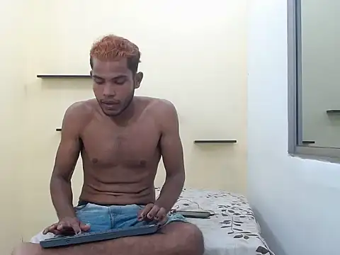 Tommybigcock24 online show from June 2026 01:59:02 PM