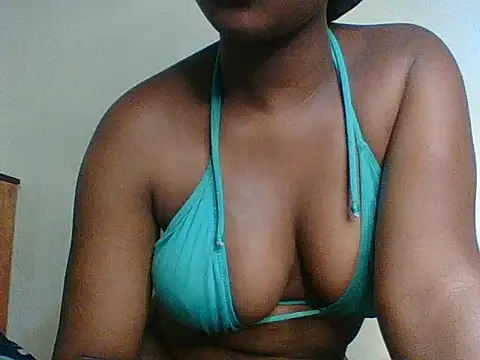Snapshot of Bad_ass_girl chatting on June 2026 12:44:02 PM Bad ass girl online show from June 2026 12:44:02 PM