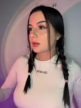 LoBeauty online show from June 2026 06:08:01 PM
