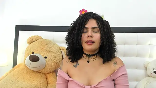 Snapshot of Cheila-Carter chatting on July 2026 07:42:01 PM Cheila-Carter online show from July 2026 07:42:01 PM