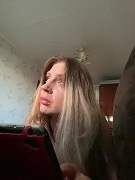 Snapshot of Charline_Gusty chatting on July 2026 04:51:01 PM Charline Gusty online show from July 2026 04:51:01 PM