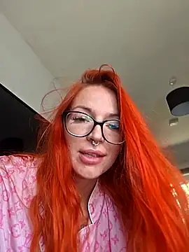 Snapshot of boodemblue chatting on July 2026 10:19:02 AM boodemblue online show from July 2026 10:19:02 AM
