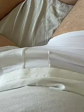 Snapshot of youngcock2000 chatting on July 2026 02:23:01 PM youngcock2000 online show from July 2026 02:23:01 PM