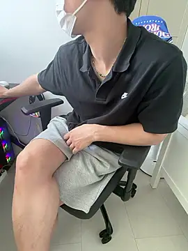 kr hotguy1 online show from July 2026 12:26:02 AM