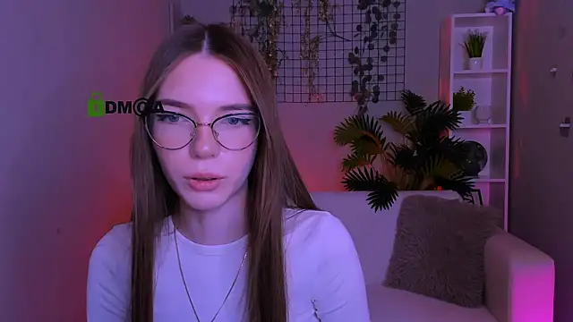 Snapshot of emilia_fly chatting on July 2026 09:18:02 AM emilia fly online show from July 2026 09:18:02 AM