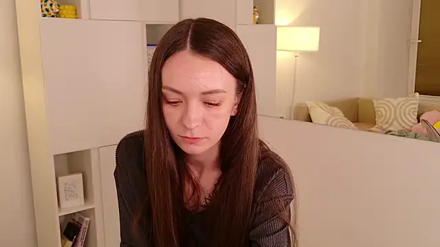 Lysandra Loren online show from July 2026 02:22:02 PM