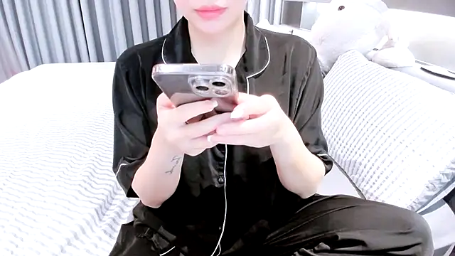 SungkyunnKwan online show from February 2025 11:06:02 AM