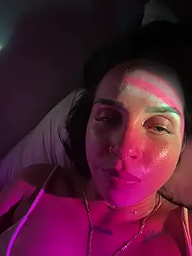 gtzluna2412 online show from July 2026 01:48:02 AM