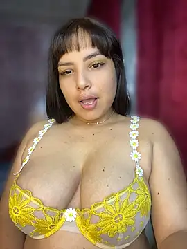 Mia Bigtits online show from July 2026 09:19:02 PM