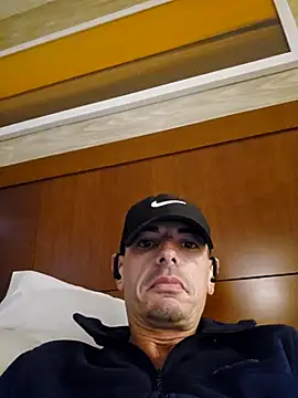 NEWHUNGBOY online show from July 2026 10:03:01 PM