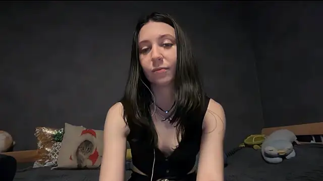 Snapshot of Cutie_Kiss_Kiss chatting on July 2026 07:19:02 PM Cutie Kiss Kiss online show from July 2026 07:19:02 PM