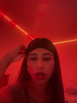 NextDoorMolly online show from July 2026 07:41:01 PM