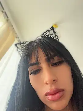 Dahila secret online show from July 2026 02:20:01 PM
