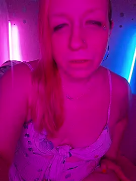 Snapshot of XxMs_StarzxX chatting on June 2026 02:14:02 AM XxMs StarzxX online show from June 2026 02:14:02 AM