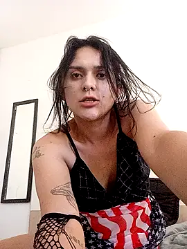 Snapshot of DaisyVian444 chatting on July 2026 01:50:01 PM DaisyVian444 online show from July 2026 01:50:01 PM