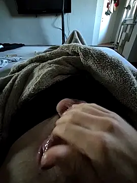 Snapshot of MrInSanIsty chatting on November 2025 07:19:01 AM MrInSanIsty online show from November 2025 07:19:01 AM