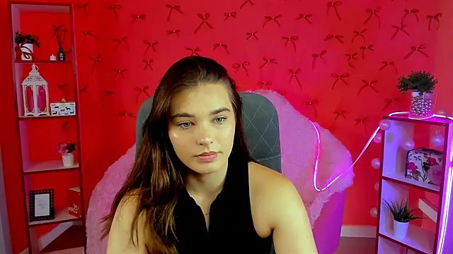 Snapshot of KristinaFairfax chatting on July 2026 10:24:01 AM KristinaFairfax online show from July 2026 10:24:01 AM