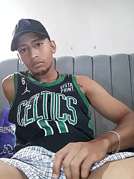 comlombia2 online show from July 2026 04:05:02 PM