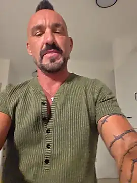 Snapshot of publicnakedman chatting on July 2026 02:20:02 AM publicnakedman online show from July 2026 02:20:02 AM