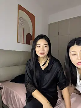 xiaoqi458590 online show from July 2026 06:00:01 AM