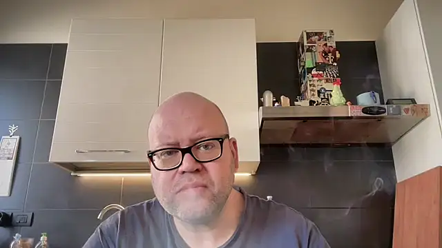 theitalianbear online show from February 2025 11:05:02 AM