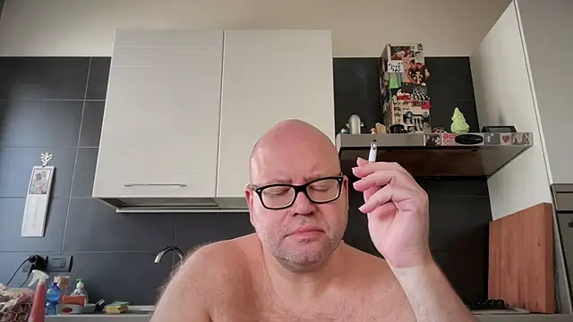 theitalianbear online show from September 2025 11:24:01 AM