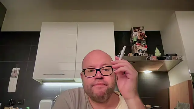 theitalianbear online show from October 2025 02:40:02 AM