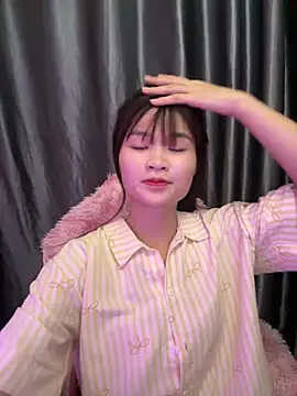 Snapshot of Rin-jeas chatting on July 2026 06:10:02 AM Rin-jeas online show from July 2026 06:10:02 AM