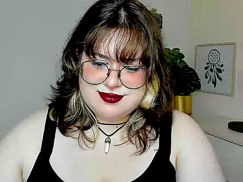 OpheliaLush online show from August 2026 05:43:01 AM