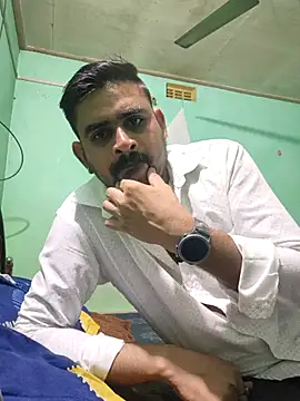 Snapshot of rahul8824 chatting on August 2026 04:00:01 AM rahul8824 online show from August 2026 04:00:01 AM