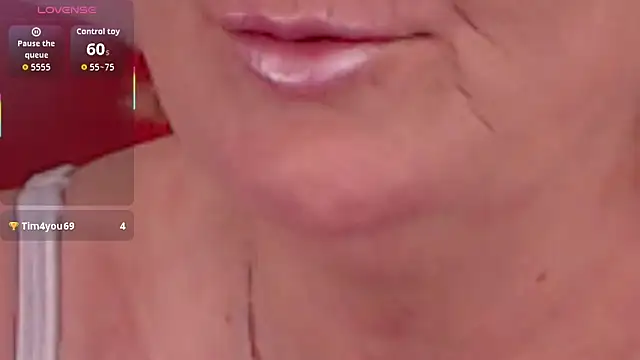 LadyAlana online show from December 2025 09:21:01 PM