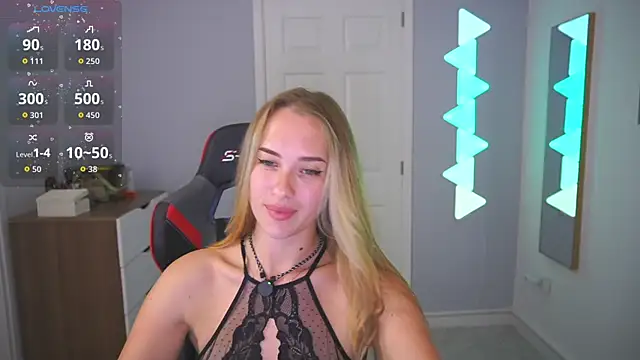 DanikaDillan online show from July 2026 12:50:01 AM