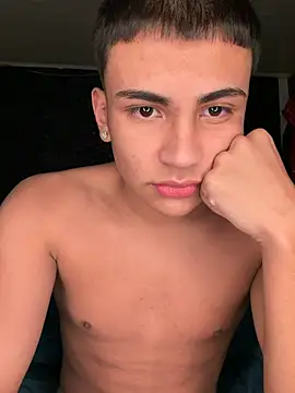 Snapshot of baby_dan chatting on August 2026 03:53:02 AM baby dan online show from August 2026 03:53:02 AM