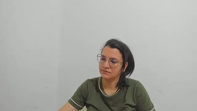 MARILYN GARCIA online show from October 2025 01:42:02 PM